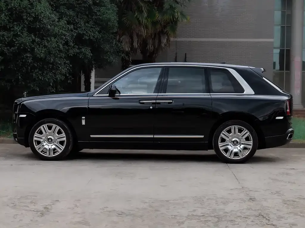 Rolls-Royce Cullinan 2021 из CN, фото 5