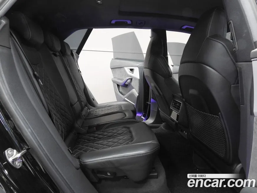 Audi Q8 2021 из KR, фото 7