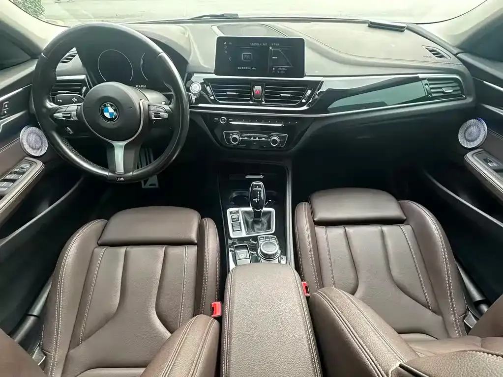 BMW 1 Series 2021 из CN, фото 6