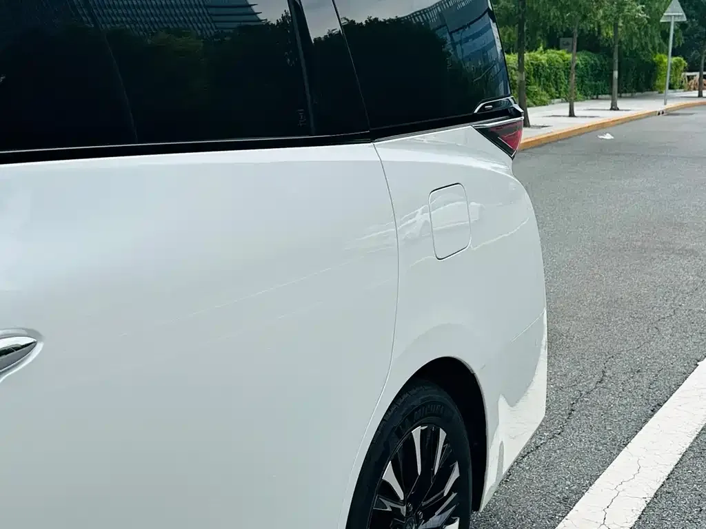 Toyota Vellfire 2025 из CN, фото 10