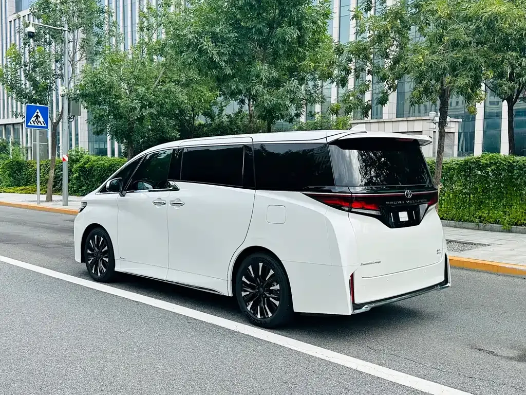 Toyota Vellfire 2025 из CN, фото 6