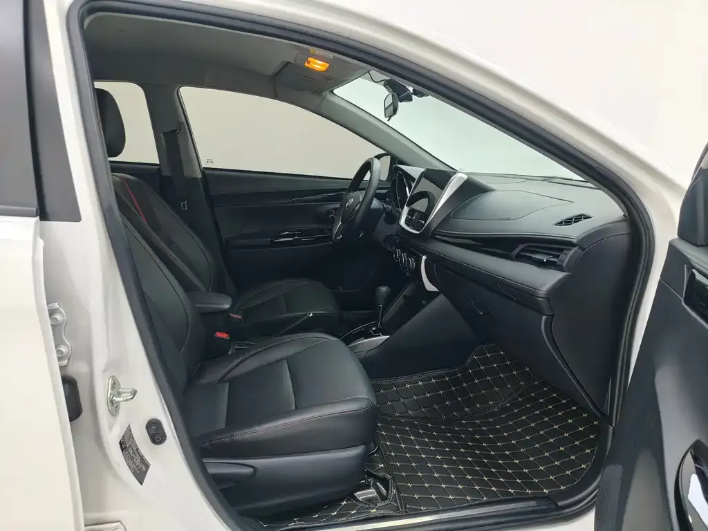 Toyota Yaris L 2022 из CN, фото 10