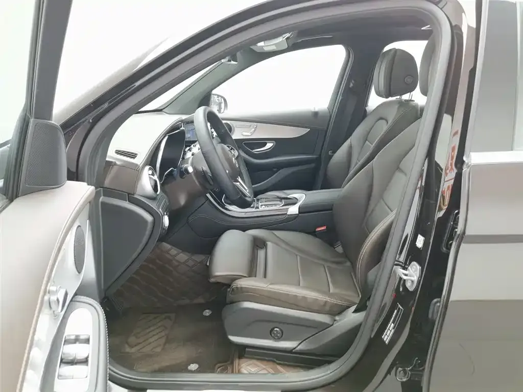 Mercedes-Benz GLC 2021 из CN, фото 10