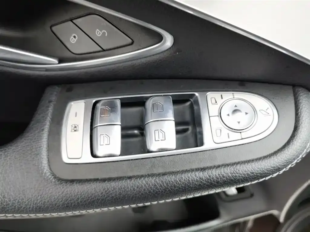 Mercedes-Benz GLC 2021 из CN, фото 9