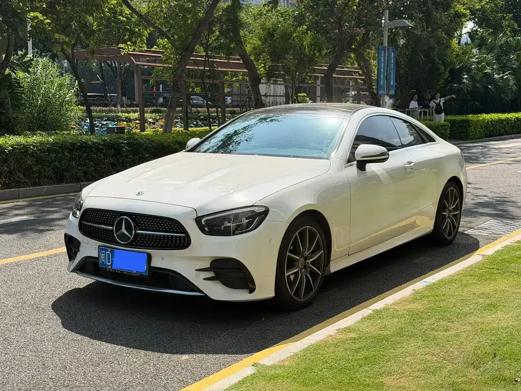 Mercedes-Benz E-Class (Import) 2024 из CN, фото 1