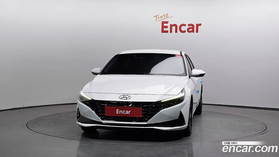 Hyundai AVANTE — фото 3