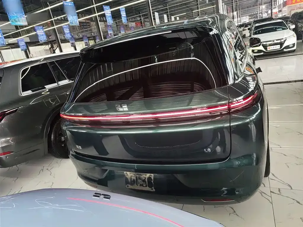 Li Auto L8 2023 из CN, фото 8