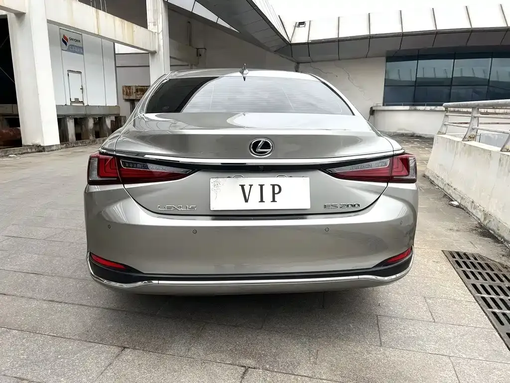 Lexus ES 2022 из CN, фото 5