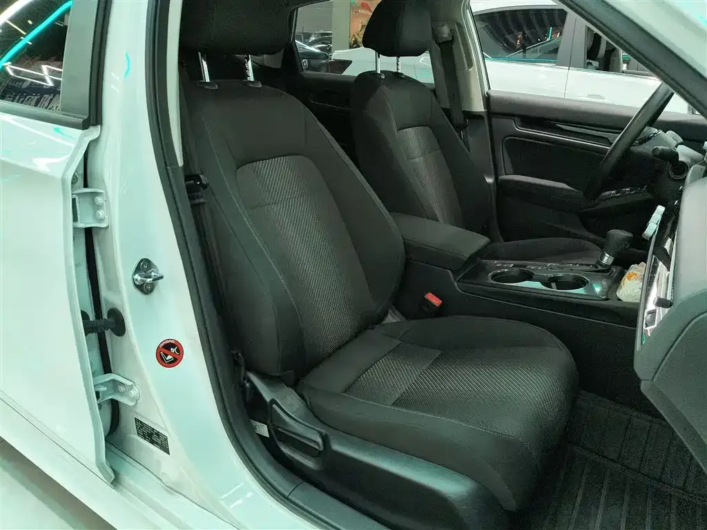 Honda Integra 2023 из CN, фото 3