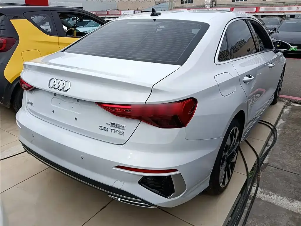 Audi A3 2024 из CN, фото 7