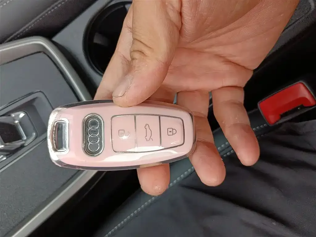 Audi A3 2024 из CN, фото 9