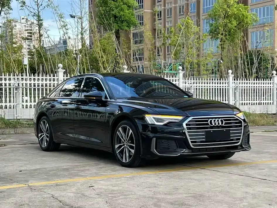 Audi A6L — фото 6