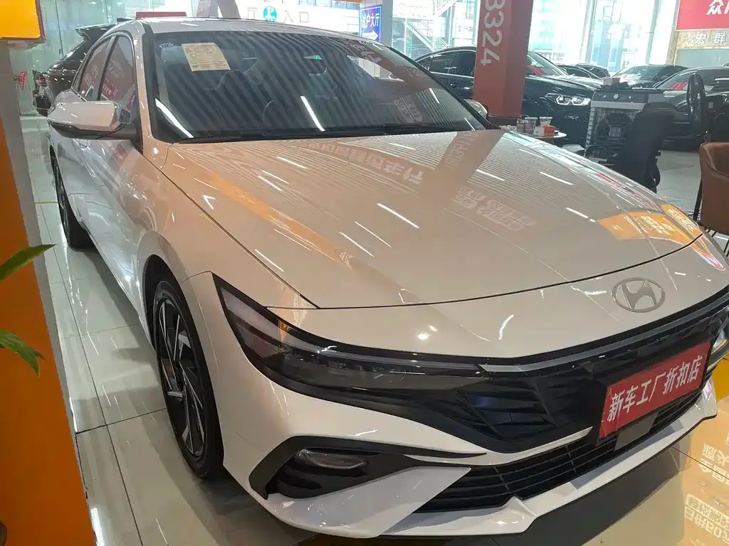 Hyundai Elantra 2025 из CN, фото 3