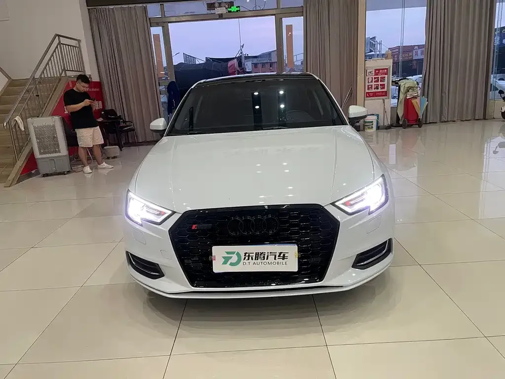 Audi A3 2021 из CN, фото 4