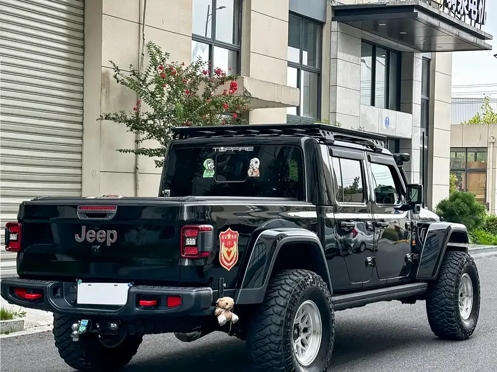 Jeep Gladiator — фото 8