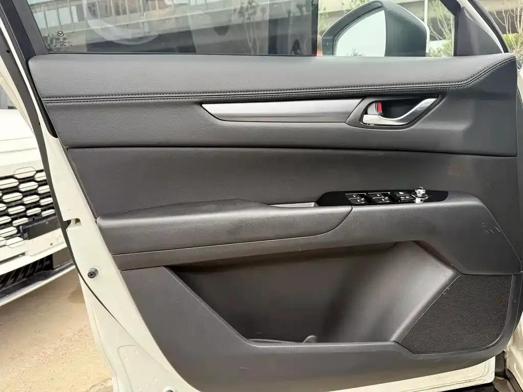 Mazda CX-5 2023 из CN, фото 3