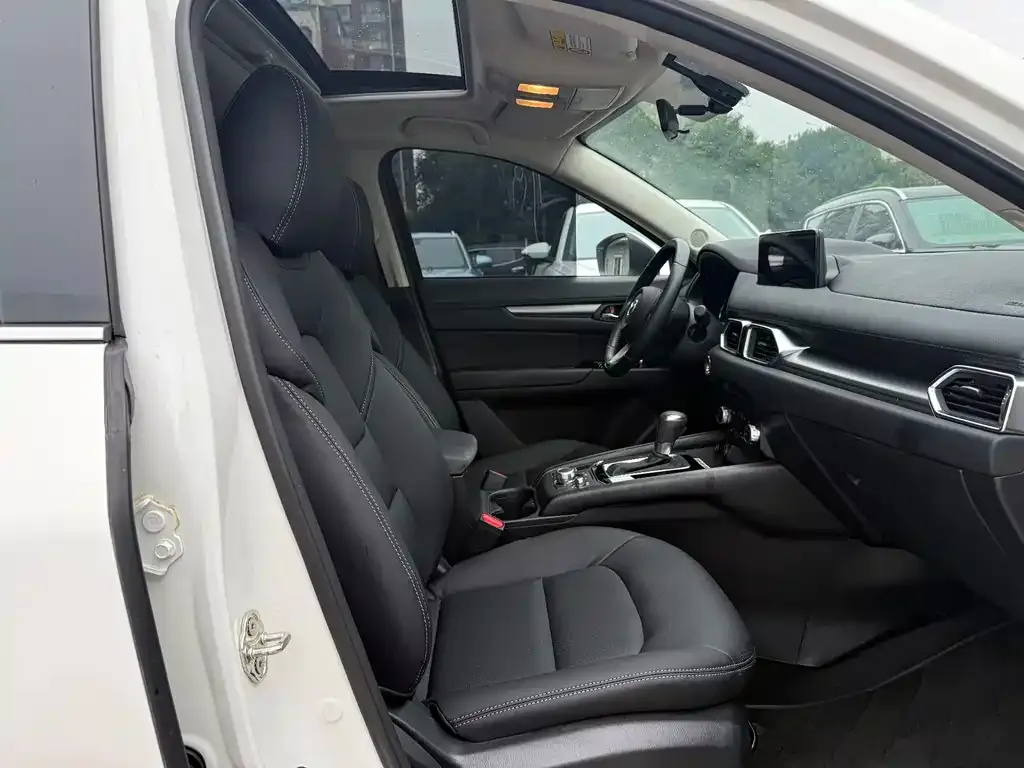 Mazda CX-5 2023 из CN, фото 8