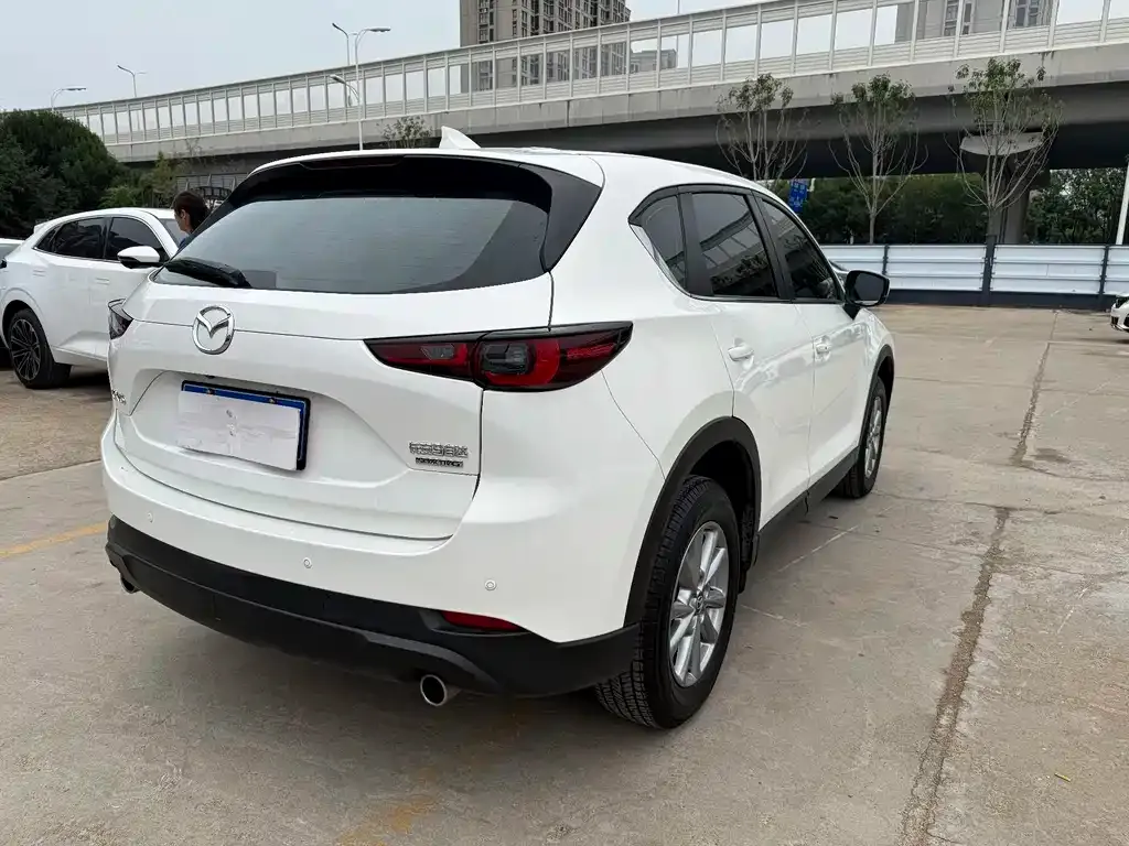Mazda CX-5 2023 из CN, фото 9