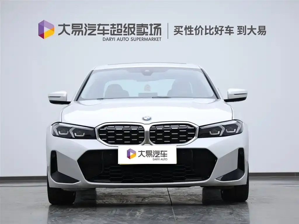 BMW 3 Series 2023 из CN, фото 2