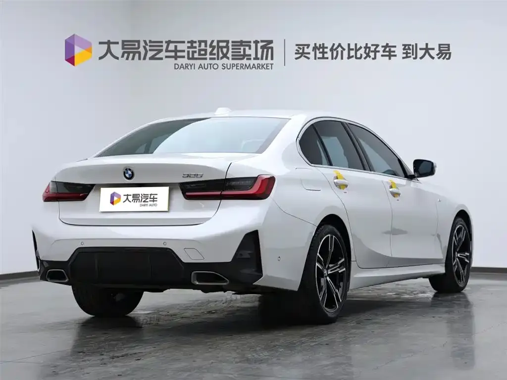 BMW 3 Series 2023 из CN, фото 3