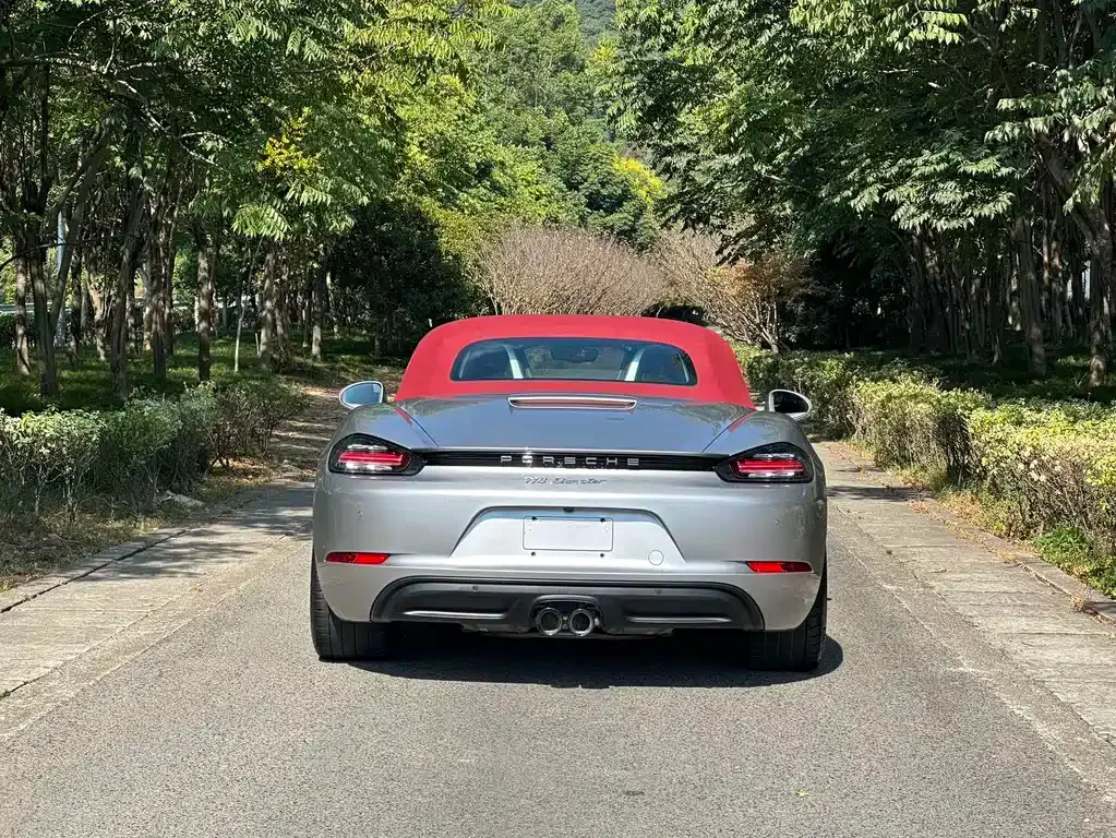 Porsche 718 2022 из CN, фото 4