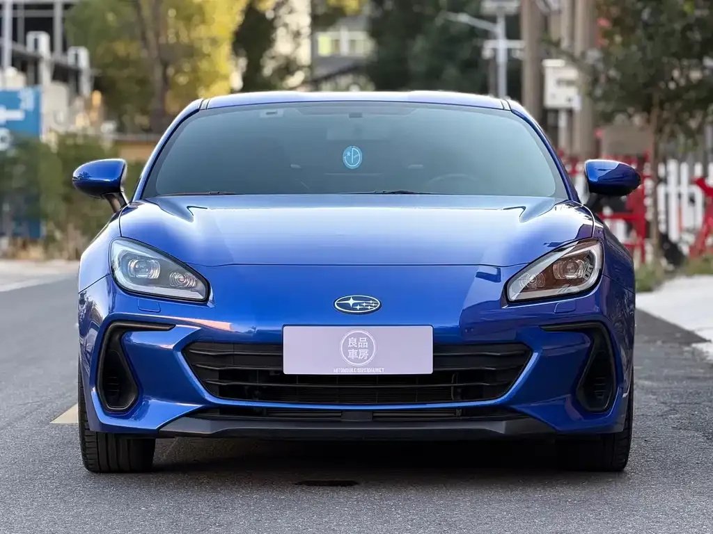 Subaru BRZ 2023 из CN, фото 2