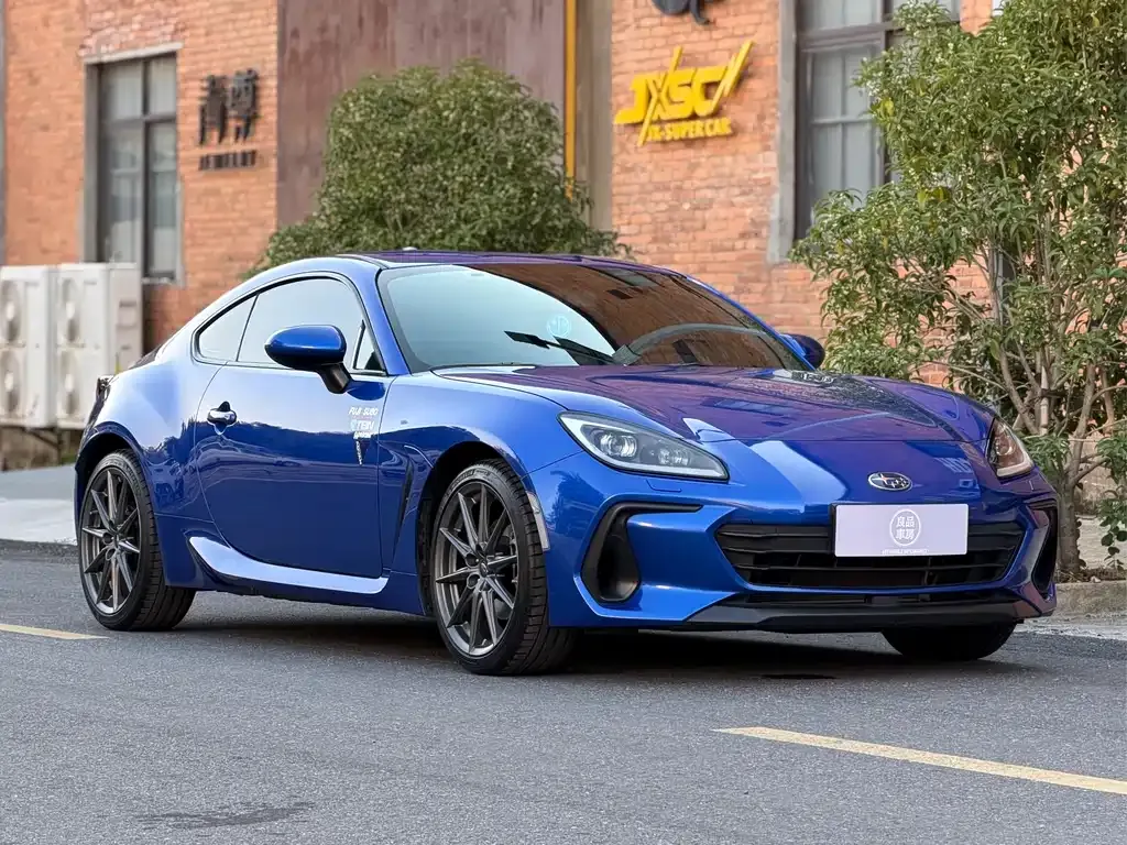 Subaru BRZ 2023 из CN, фото 3