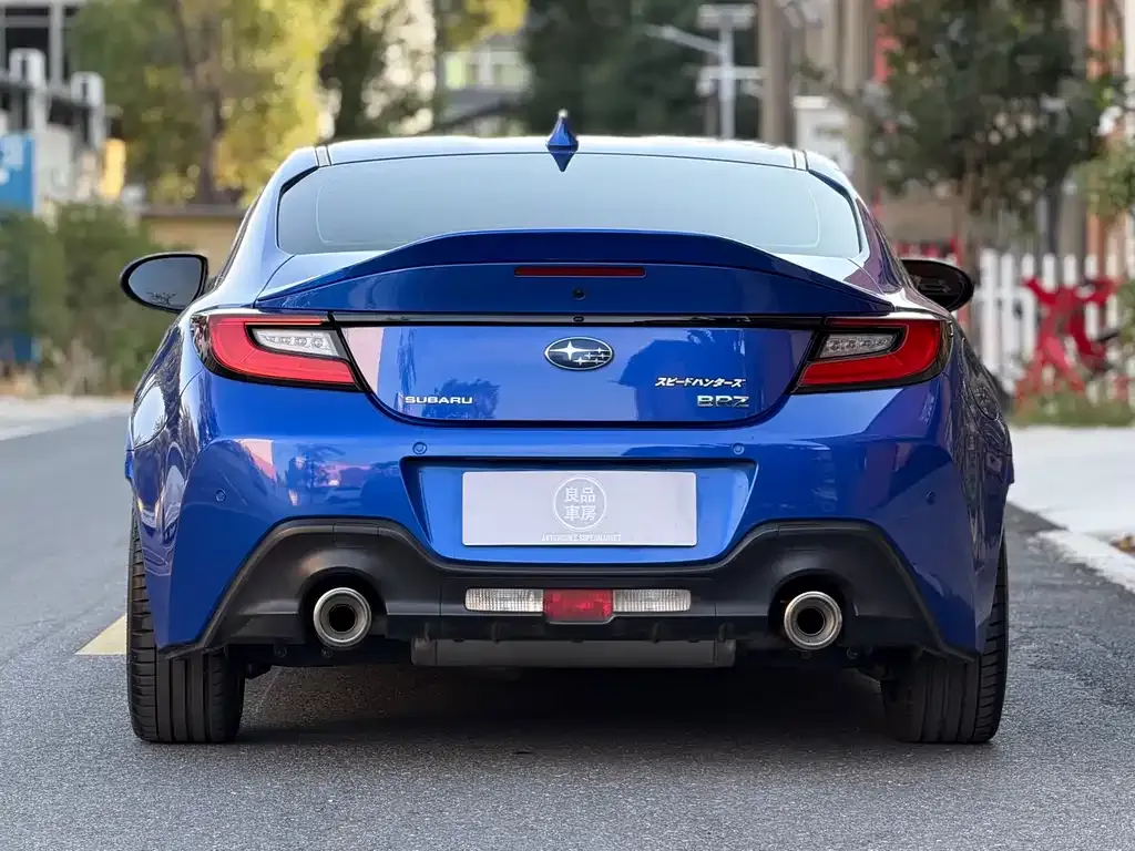 Subaru BRZ 2023 из CN, фото 5