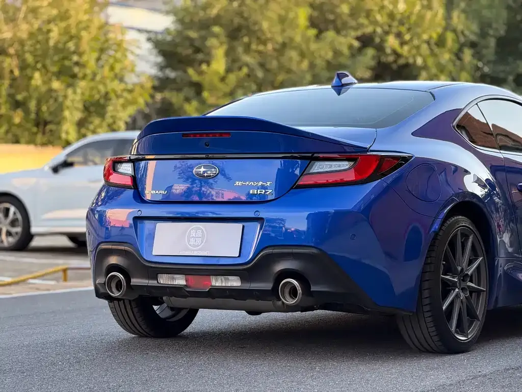 Subaru BRZ 2023 из CN, фото 6