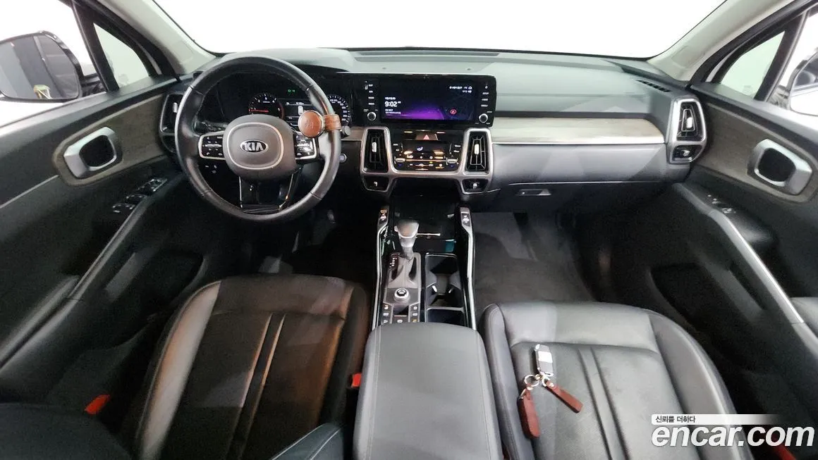 Kia Sorento — фото 7