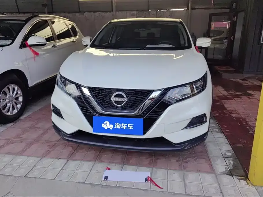 Nissan Qashqai 2023 из CN, фото 2