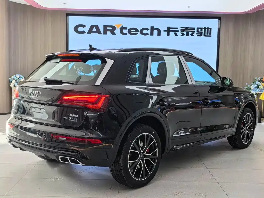 Audi Q5L 2025 из CN, фото 5