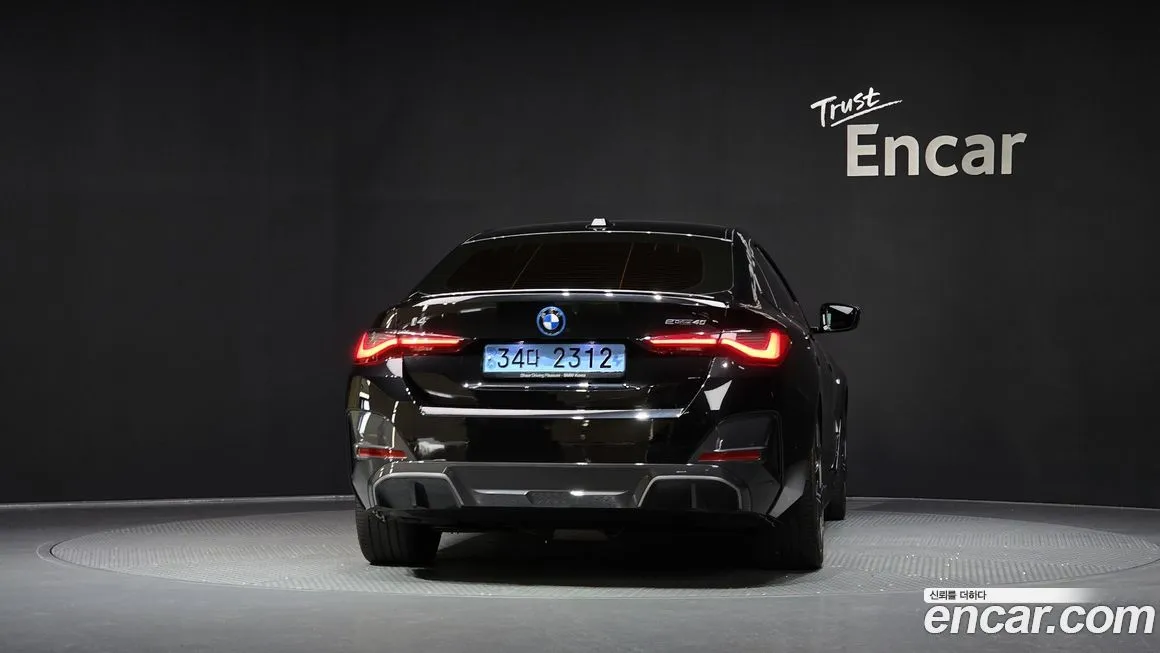 BMW i4 2023 из KR, фото 4