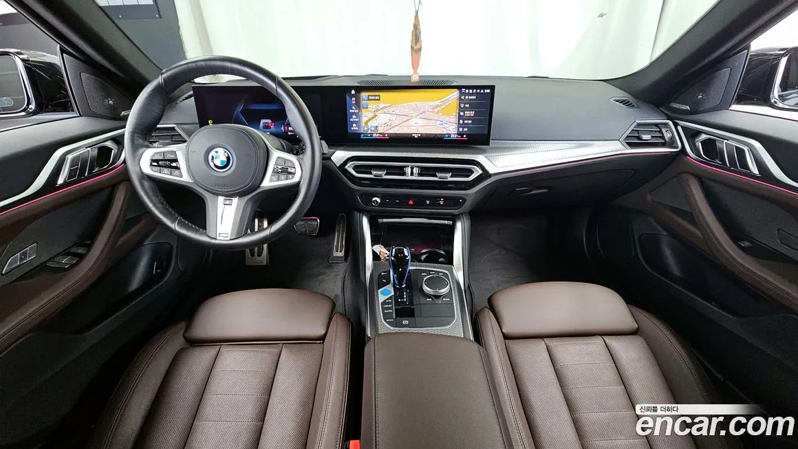 BMW i4 2023 из KR, фото 7