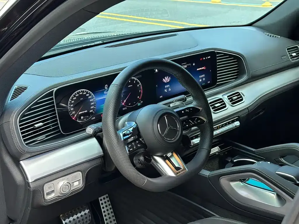 Mercedes-Benz GLE AMG — фото 5