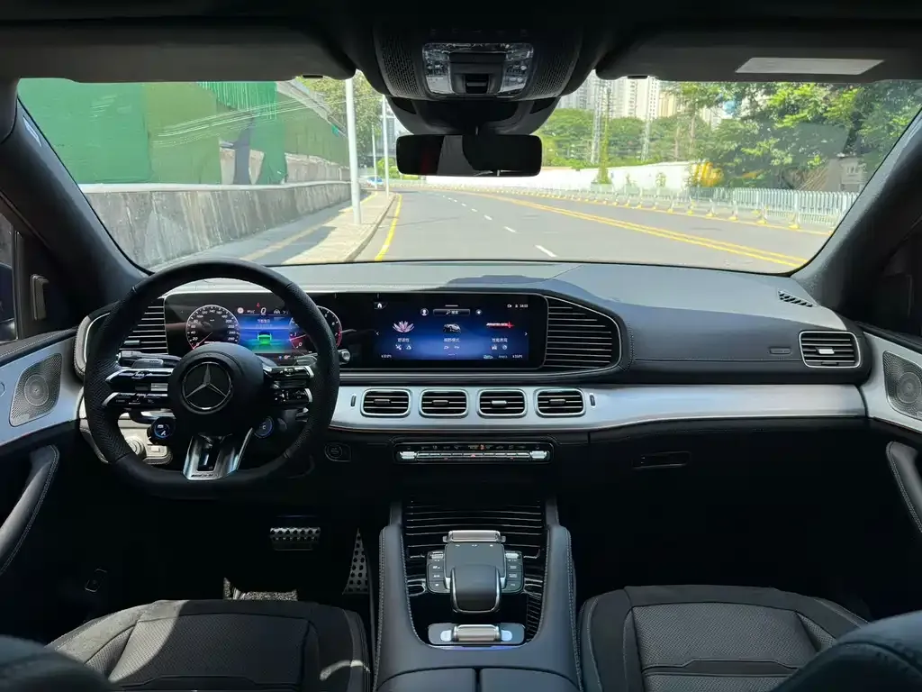 Mercedes-Benz GLE AMG — фото 8