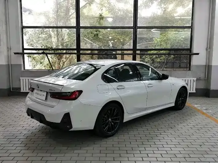 BMW 3 Series 2023 из CN, фото 3
