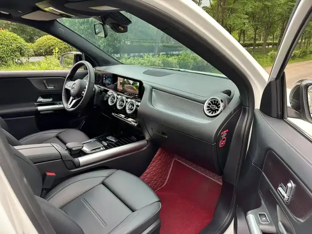 Mercedes-Benz GLA 2023 из CN, фото 4