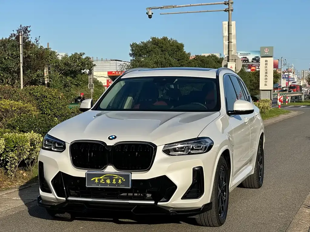 BMW X3 — фото 1