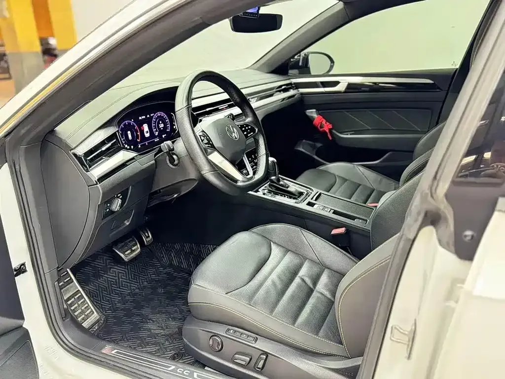 Volkswagen CC 2021 из CN, фото 4