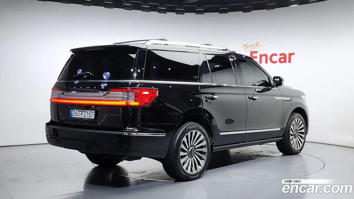 Lincoln Navigator 2021 из KR, фото 2