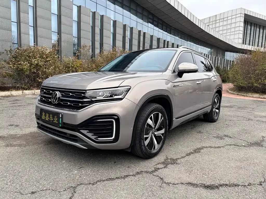 Volkswagen GTE PHEV 2021 из CN, фото 1
