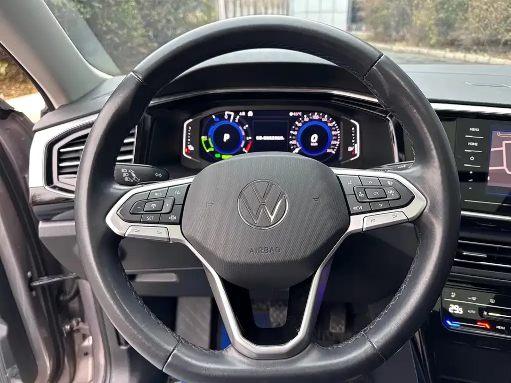 Volkswagen GTE PHEV 2021 из CN, фото 10