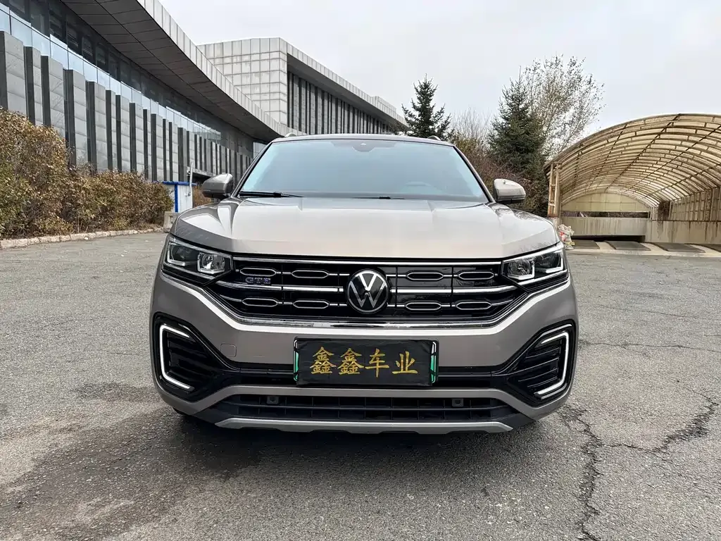 Volkswagen GTE PHEV 2021 из CN, фото 2