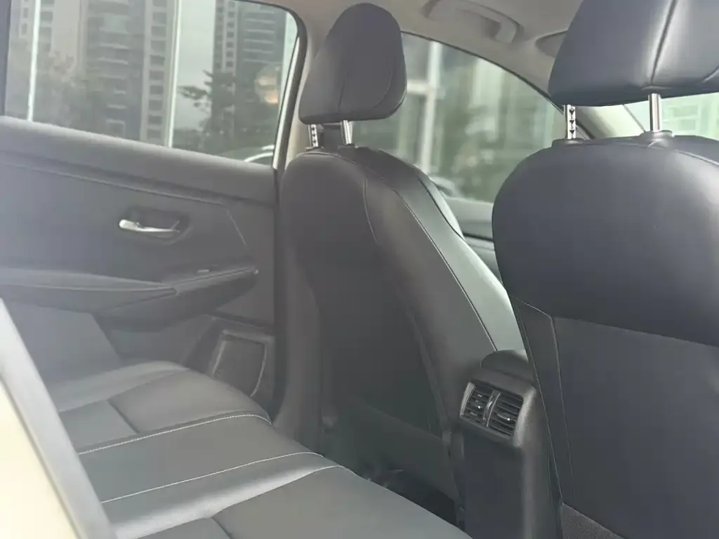 Nissan Sylphy 2022 из CN, фото 4