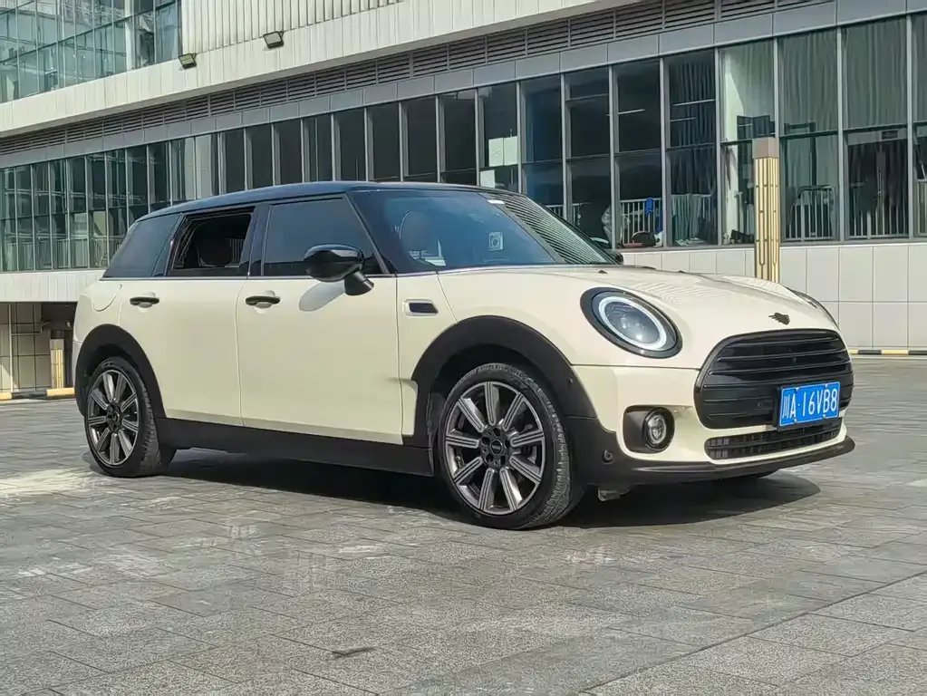 [object Object] Mini Clubman 2022 из CN, фото 2