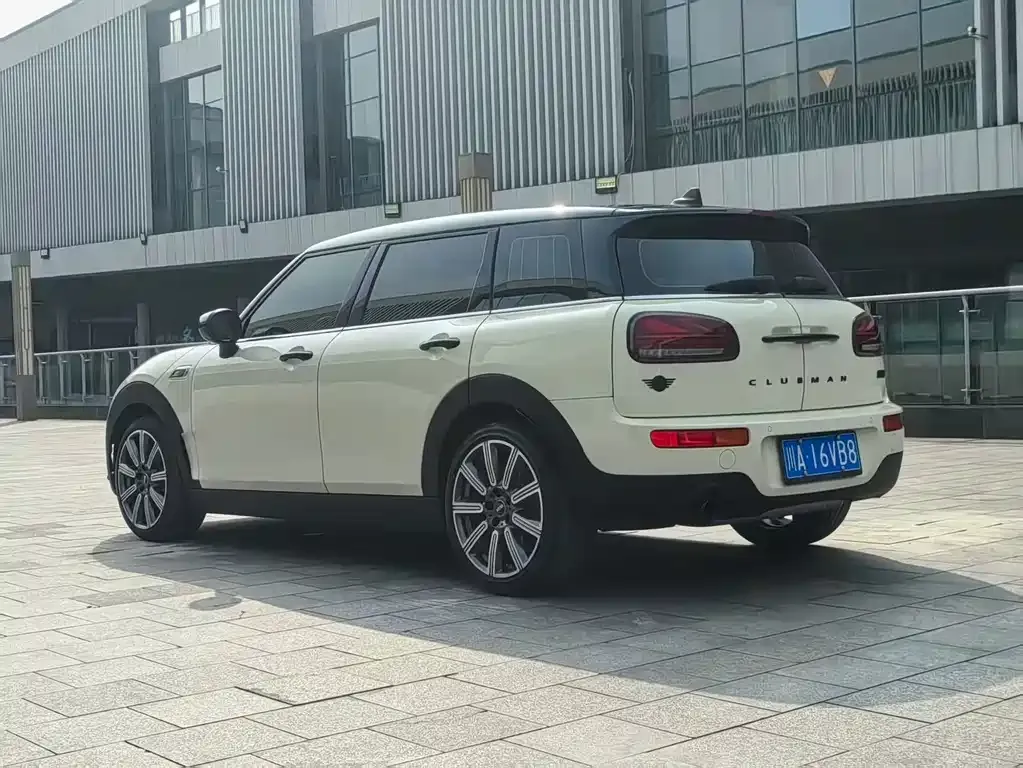 [object Object] Mini Clubman 2022 из CN, фото 8