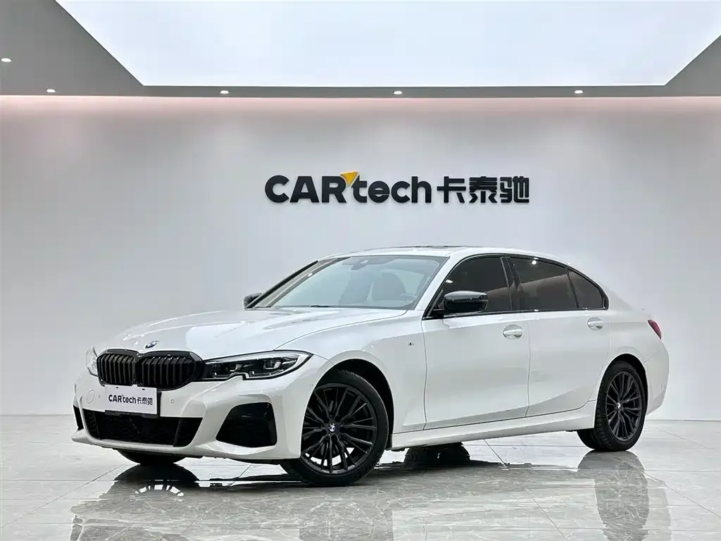 BMW 3 Series 2021 из CN, фото 1