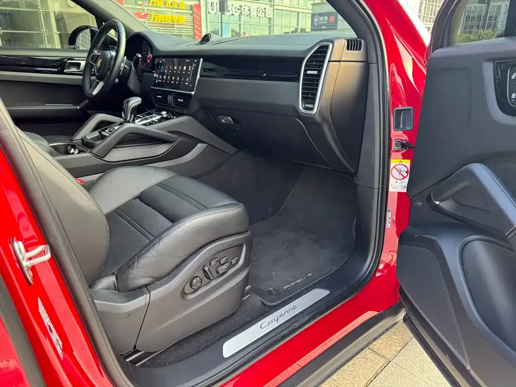 Porsche Cayenne 2023 из CN, фото 7