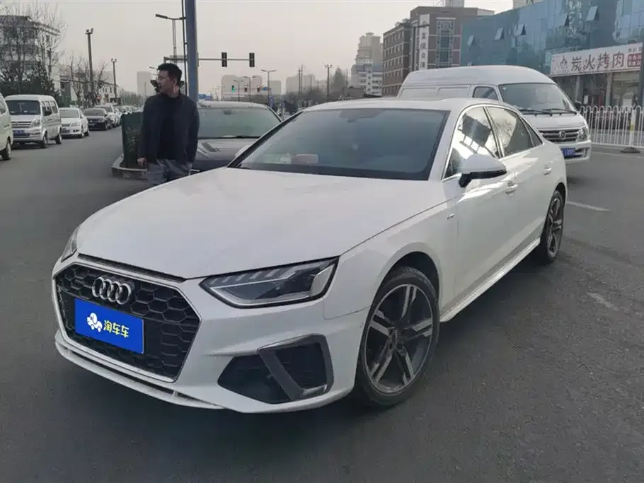 Audi A4L 2021 из CN, фото 1